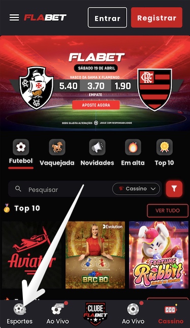 Abra o aplicativo ou o site mobile e vá para a seção Esportes