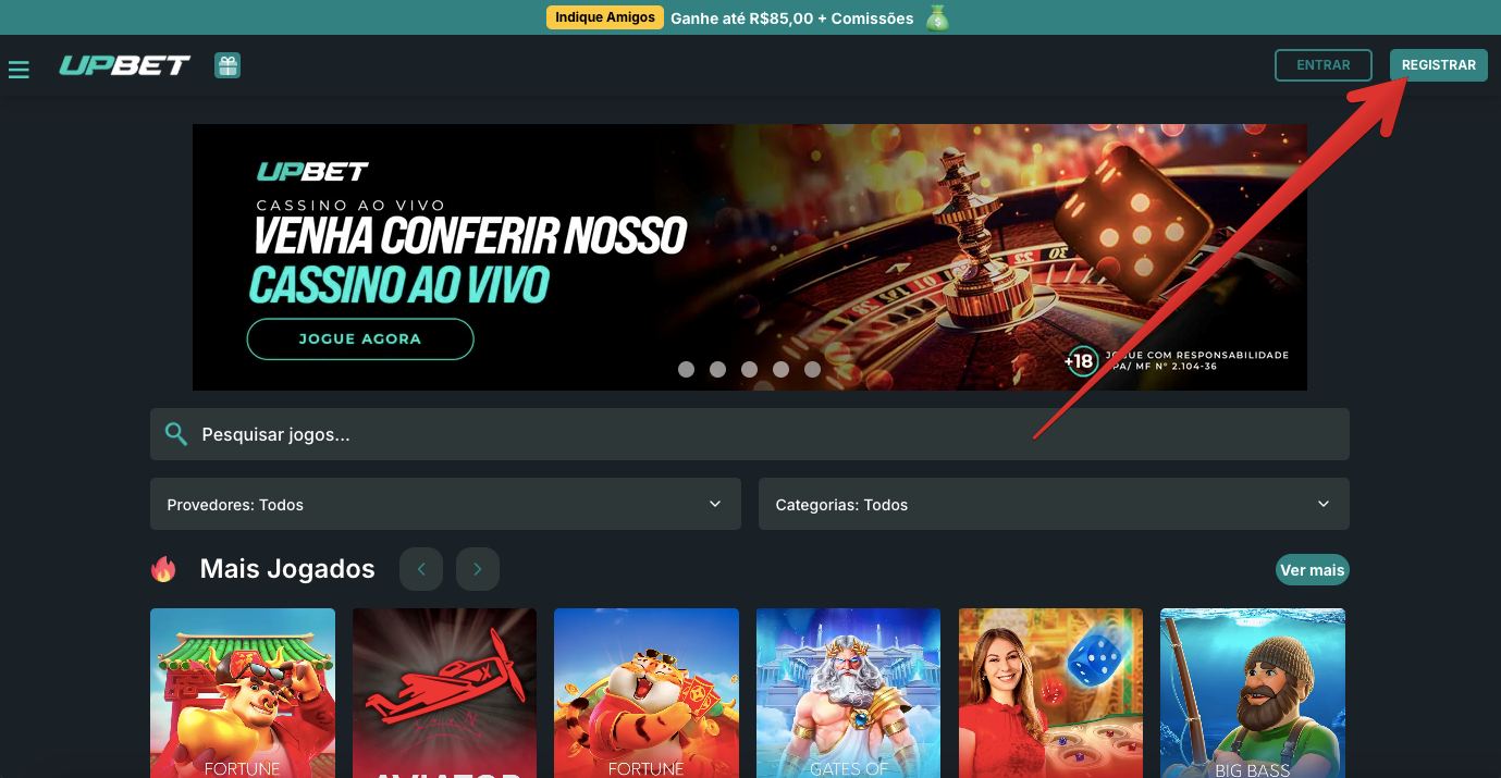 Visite o site oficial e localize o botão verde “Registrar”